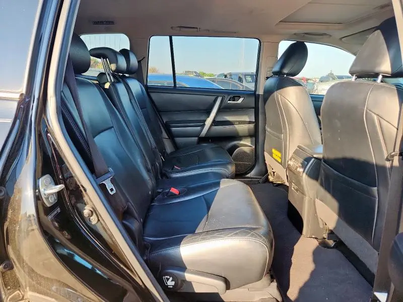2013 TOYOTA HIGHLANDER BASE  