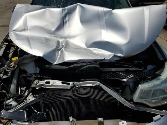 2010 FORD FOCUS SEL  