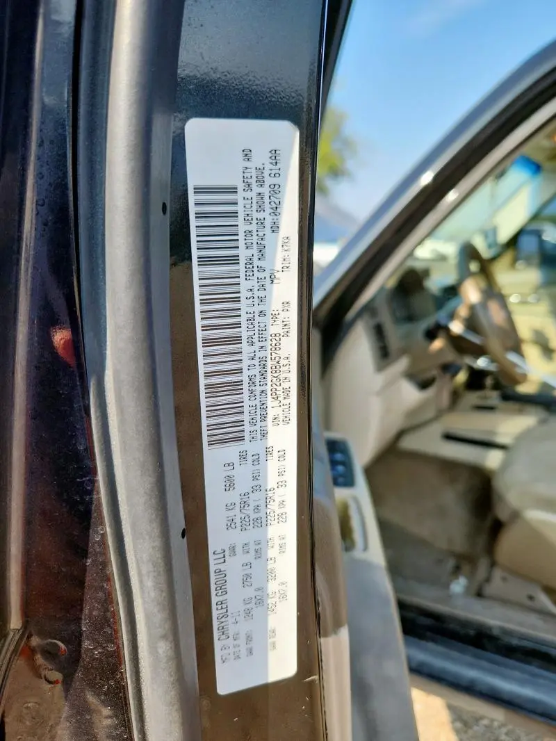 2011 JEEP LIBERTY SPORT  