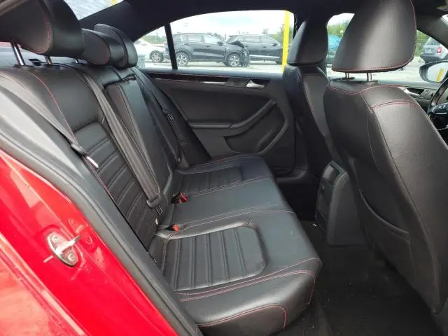 2017 VOLKSWAGEN JETTA GLI  
