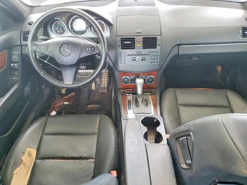 2011 MERCEDES-BENZ C 300  