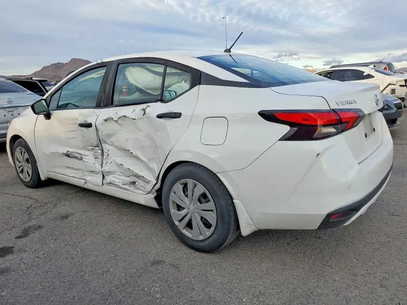 2021 NISSAN VERSA S  