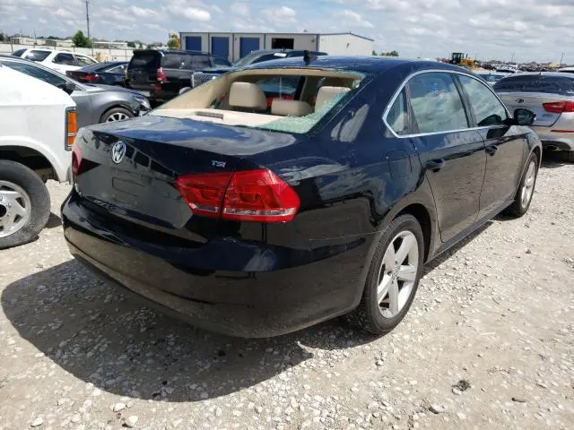 2015 VOLKSWAGEN PASSAT S