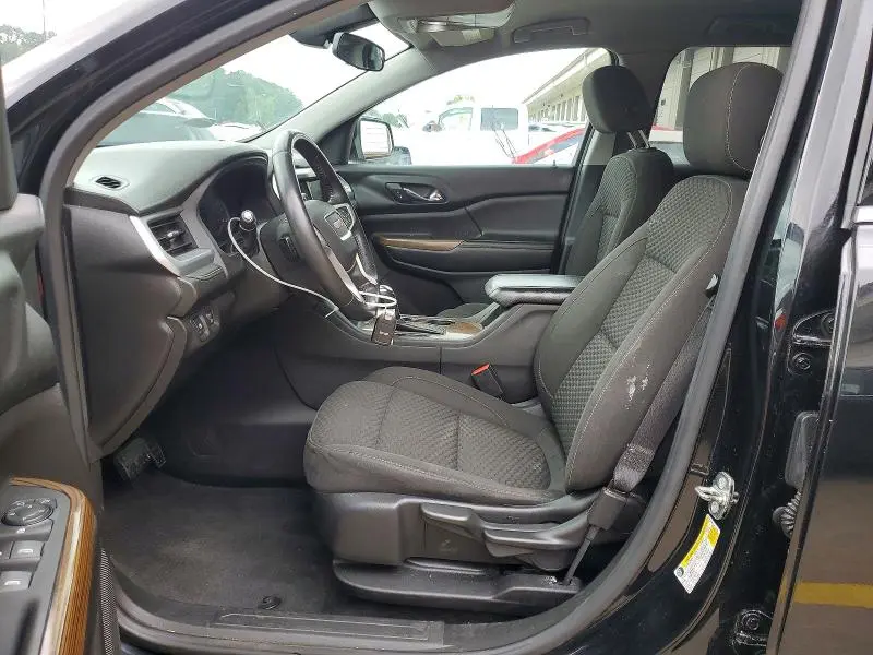 2017 GMC ACADIA SLE  