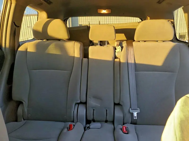 2013 TOYOTA HIGHLANDER BASE  