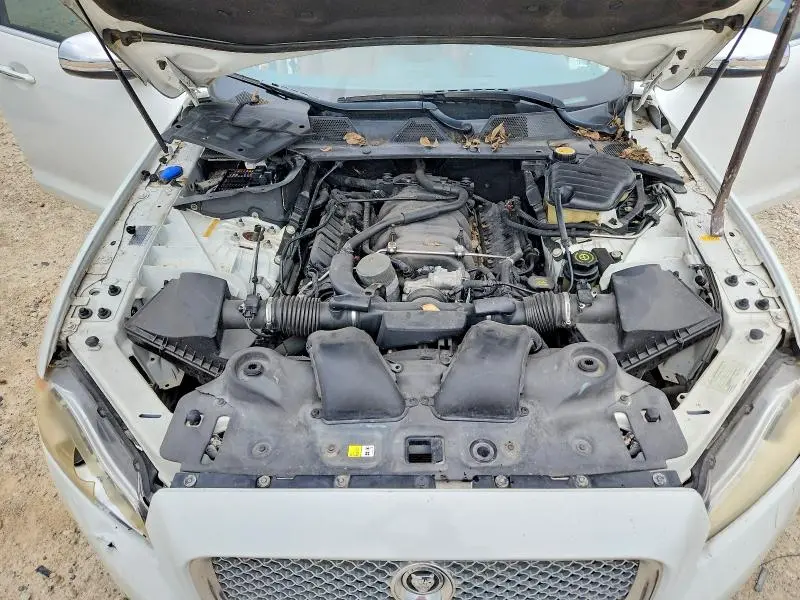 2012 JAGUAR XJL   