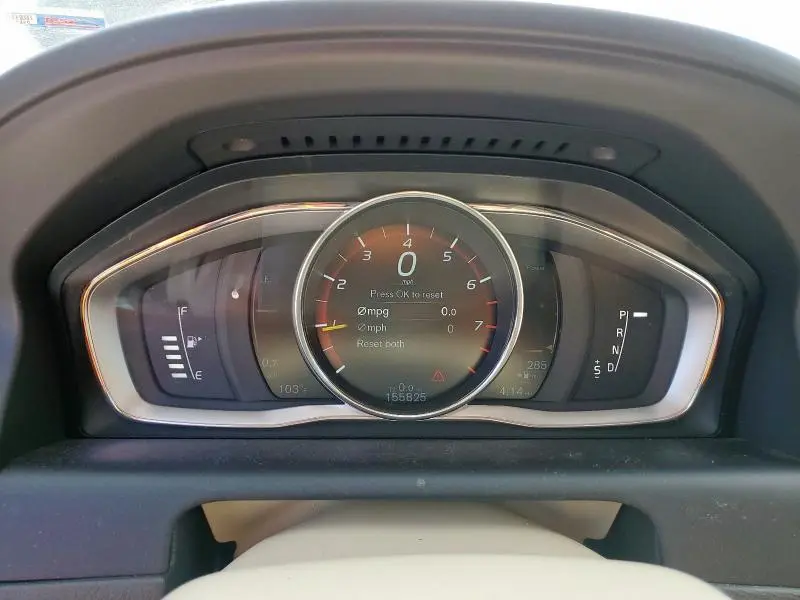 2015 VOLVO XC60 T5 PREMIER  