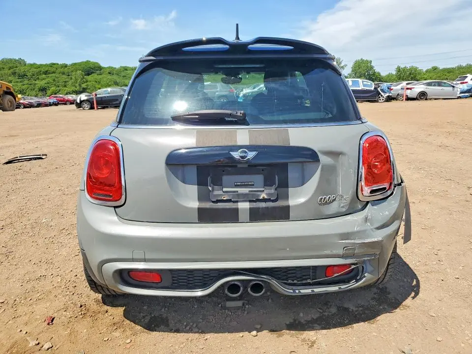 2015 MINI COOPER S  