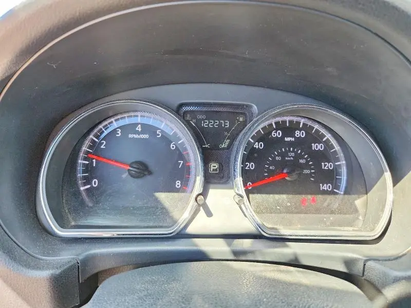 2019 NISSAN VERSA SV  