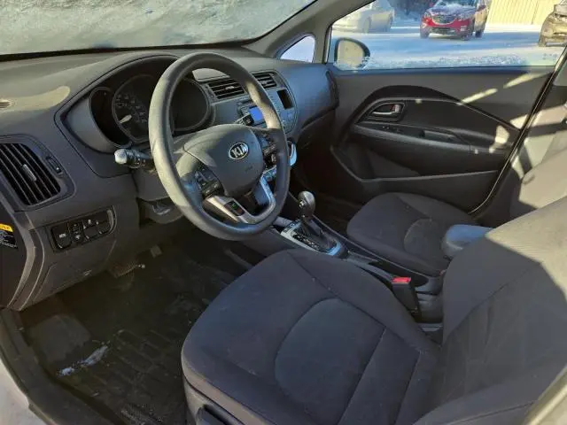 2013 KIA RIO LX  