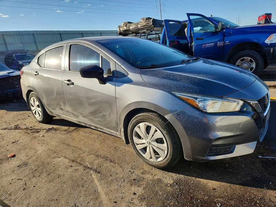 2021 NISSAN VERSA S  