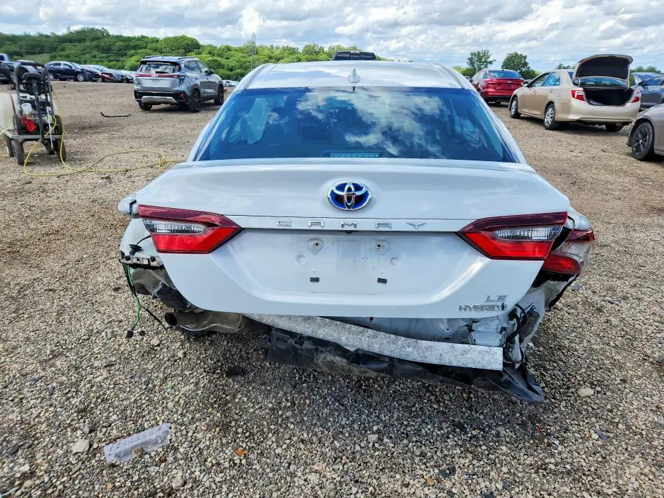 2023 TOYOTA CAMRY LE  