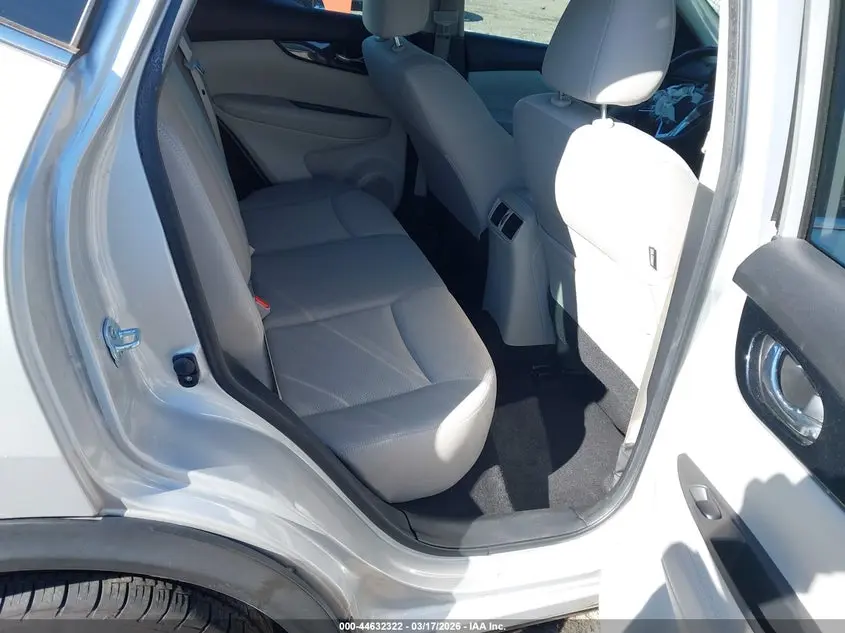 2018 NISSAN ROGUE SPORT SV