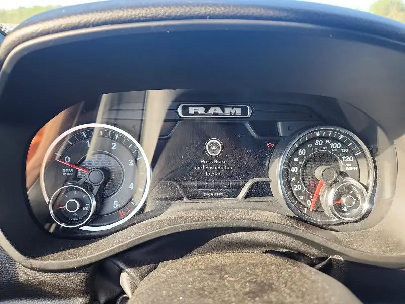 2023 RAM 1500 BIG HORN  