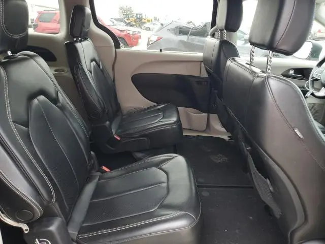 2020 CHRYSLER VOYAGER LXI  