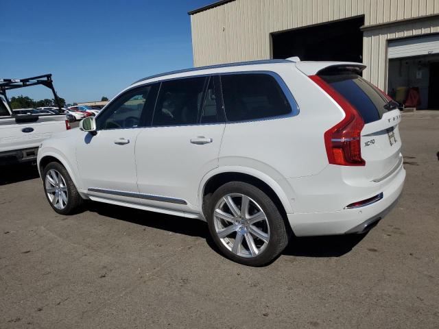 2017 VOLVO XC90 T6