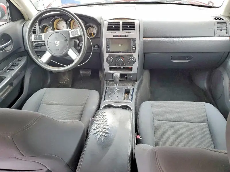 2010 DODGE CHARGER SXT  