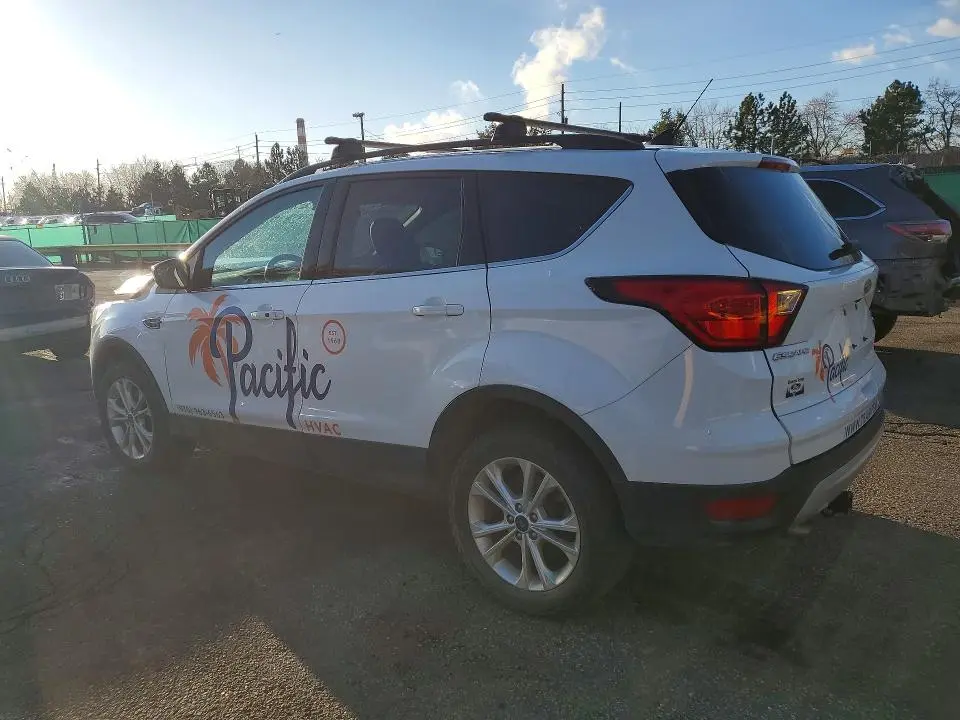 2019 FORD ESCAPE SEL  