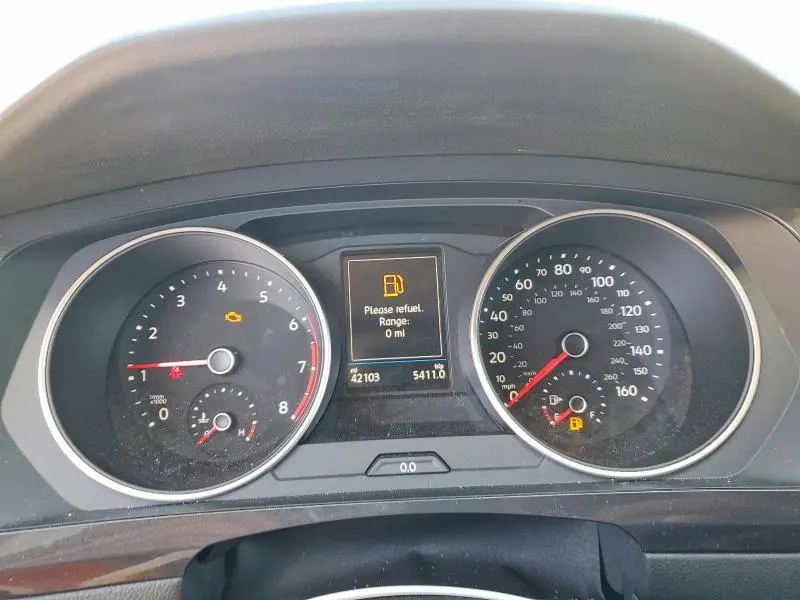 2020 VOLKSWAGEN TIGUAN SE  