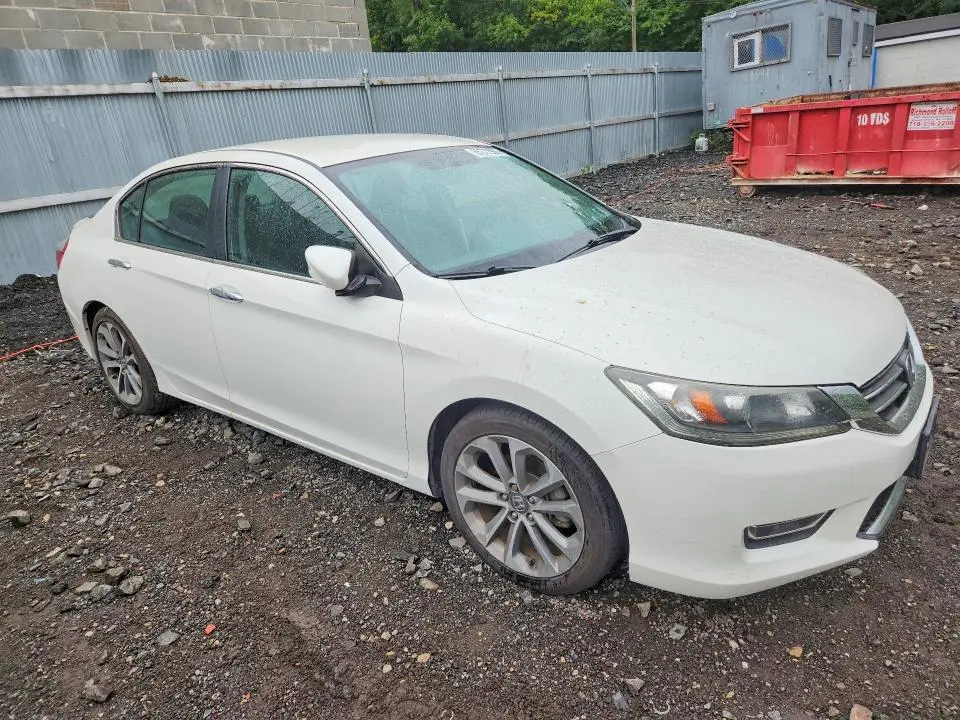 2013 HONDA ACCORD SPORT  