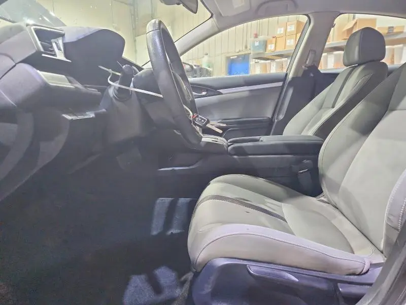 2019 HONDA CIVIC LX  