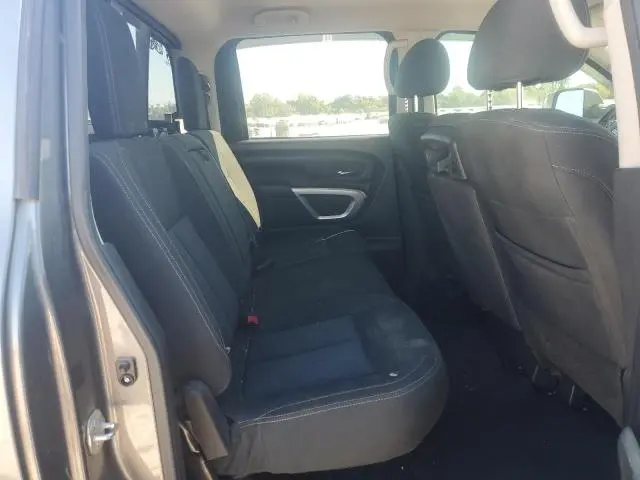 2017 NISSAN TITAN XD S  