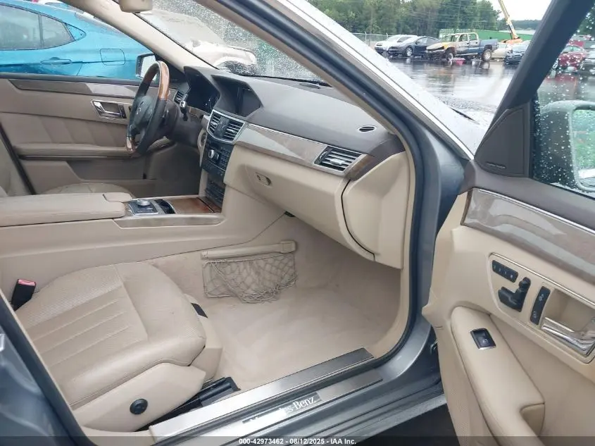 2011 MERCEDES-BENZ E 550  