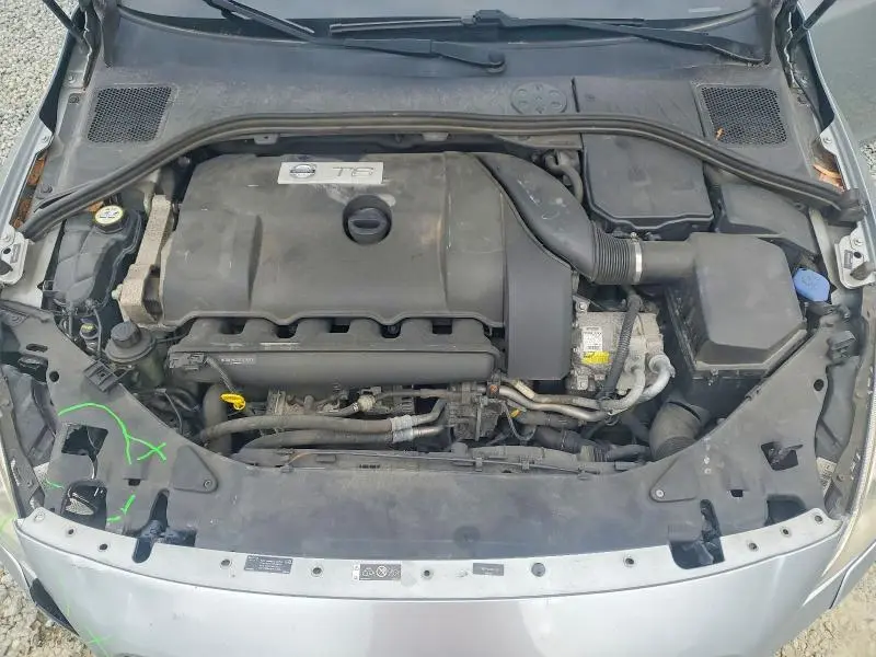 2012 VOLVO S60 T6  