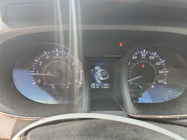 2015 TOYOTA AVALON XLE  