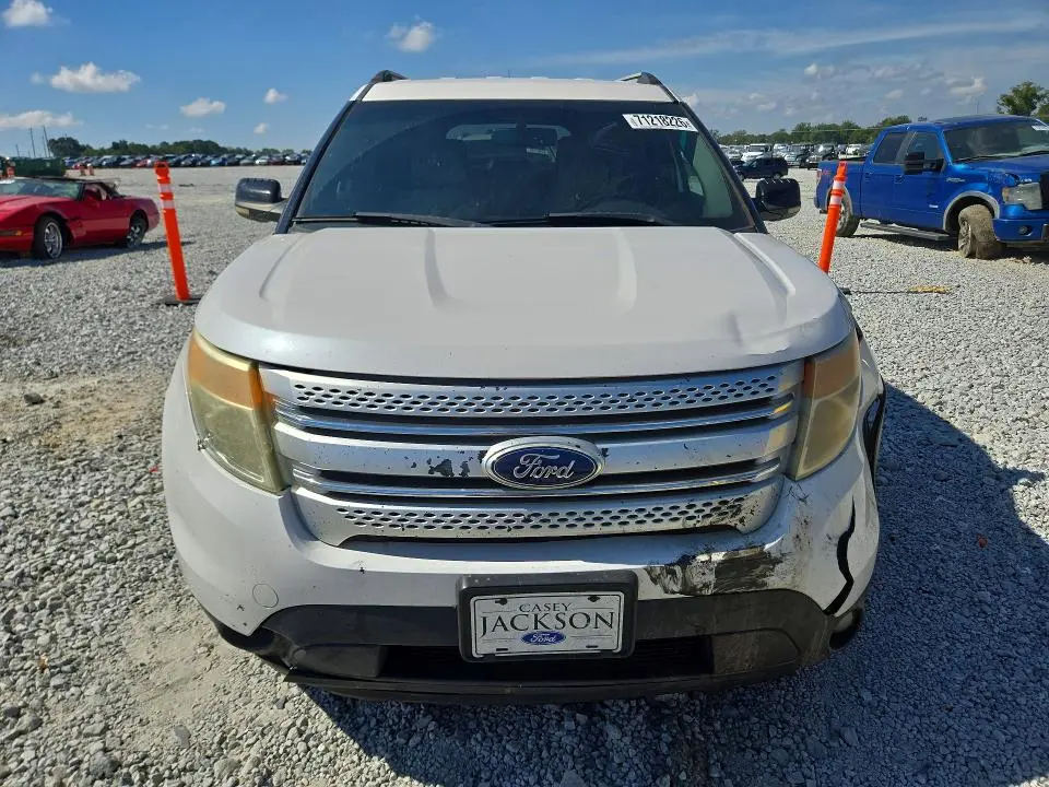 2011 FORD EXPLORER XLT  