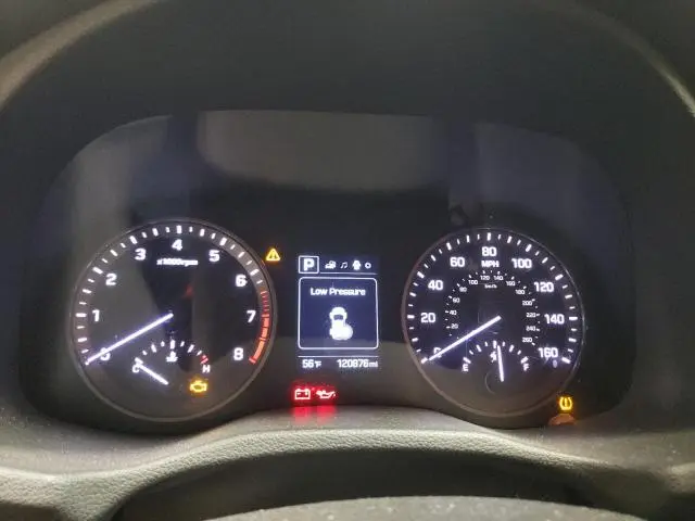 2017 HYUNDAI TUCSON SE  