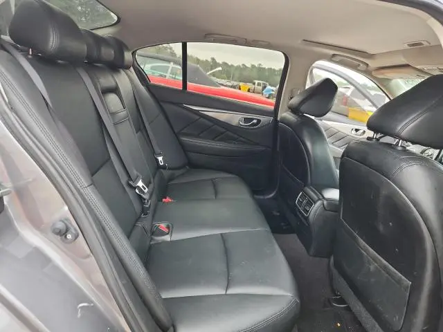 2015 INFINITI Q50 BASE