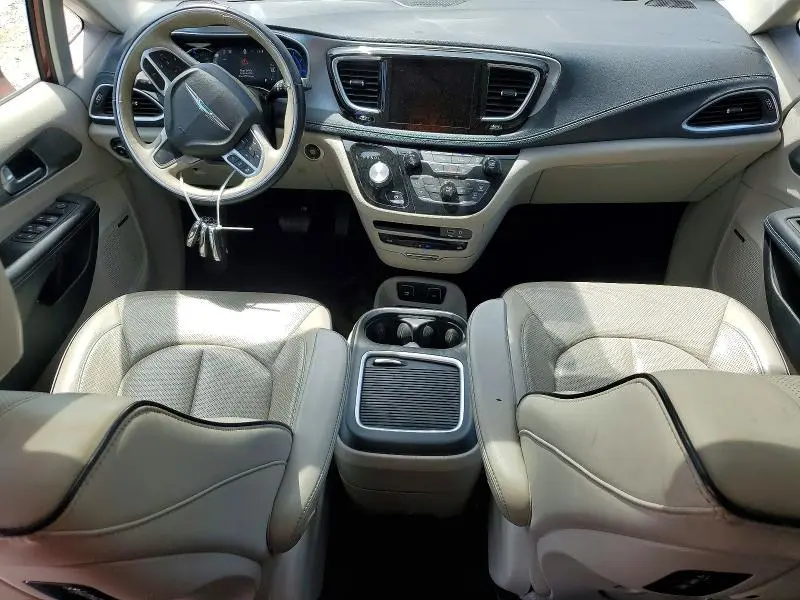 2018 CHRYSLER PACIFICA HYBRID LIMITED  