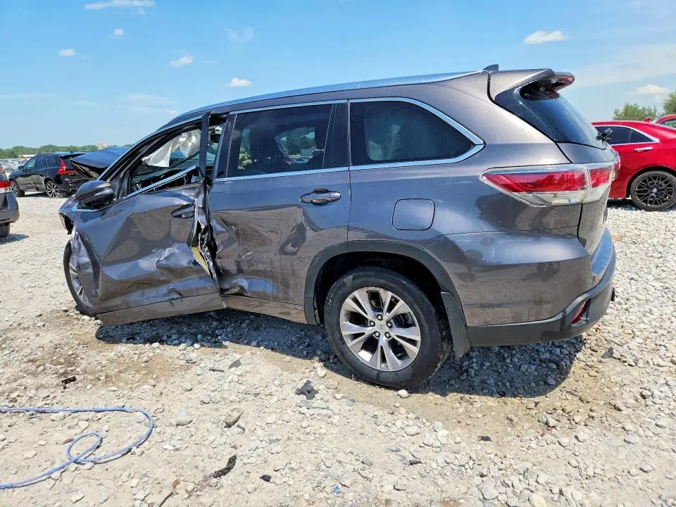 2015 TOYOTA HIGHLANDER XLE  