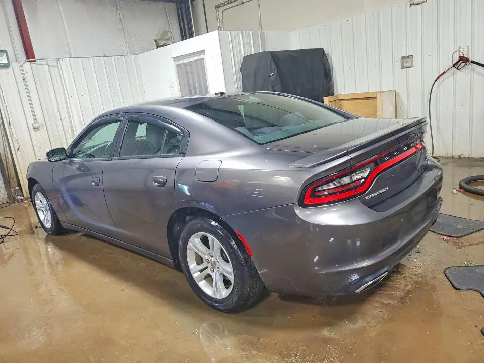 2015 DODGE CHARGER SE  