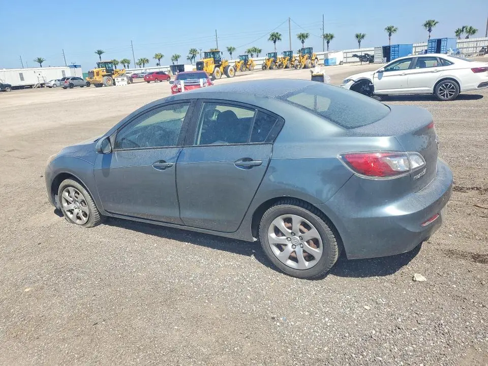 2013 MAZDA 3 I  