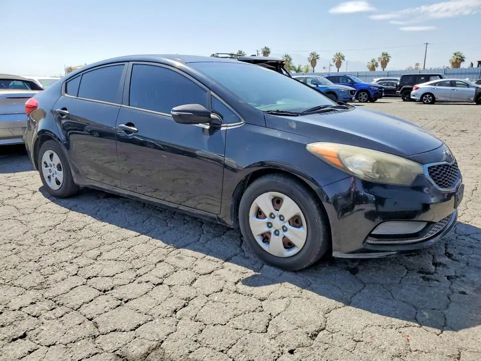 2015 KIA FORTE LX  