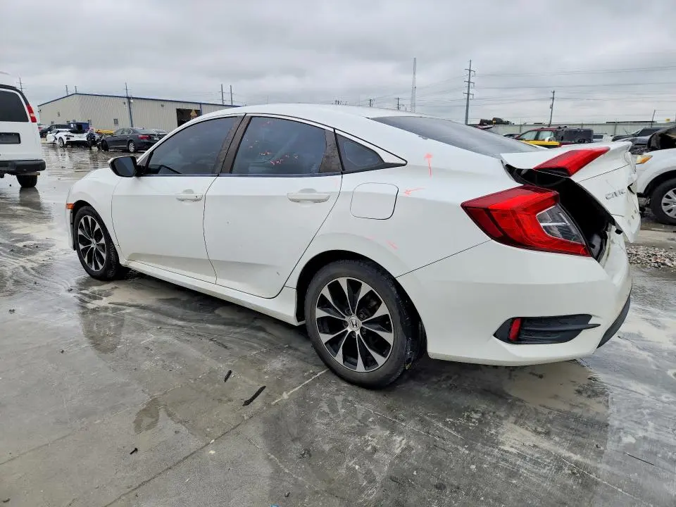 2016 HONDA CIVIC LX  