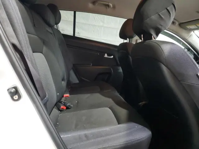 2016 KIA SPORTAGE LX  