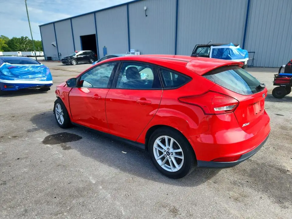 2016 FORD FOCUS SE  