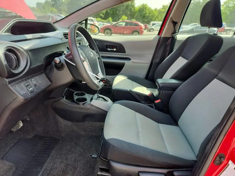 2012 TOYOTA PRIUS C ONE  