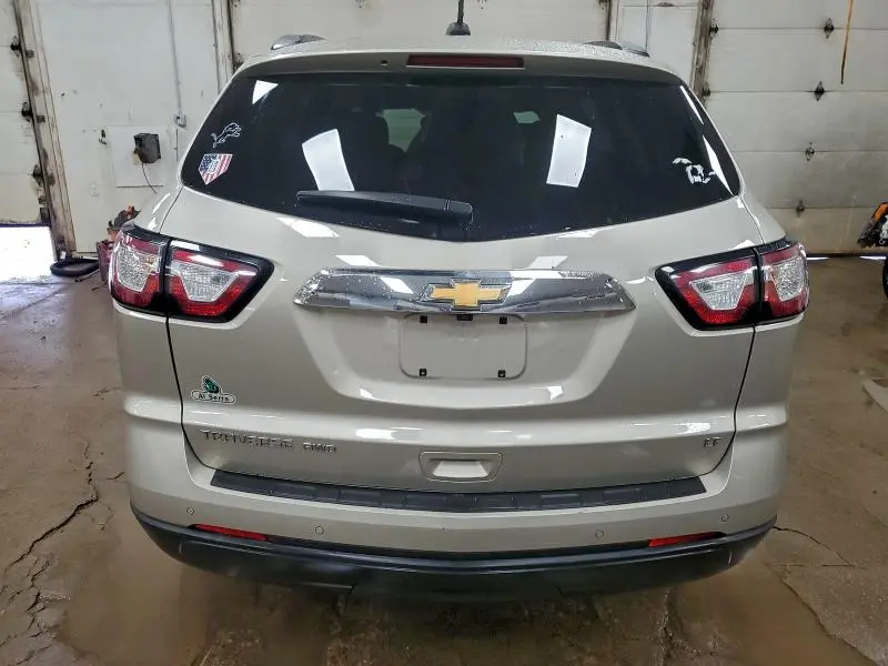 2017 CHEVROLET TRAVERSE LT  