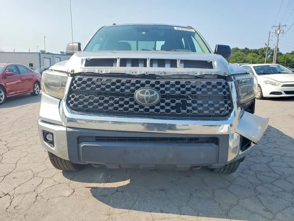 2018 TOYOTA TUNDRA SR5  