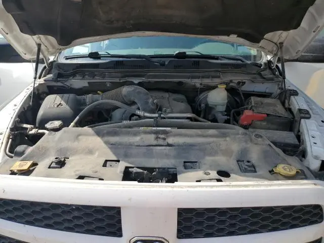 2013 RAM 1500 ST  
