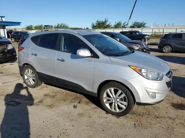 2012 HYUNDAI TUCSON GLS  