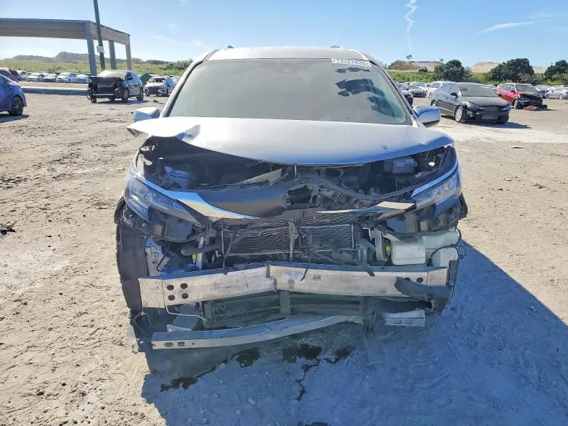 2022 TOYOTA SIENNA LE  