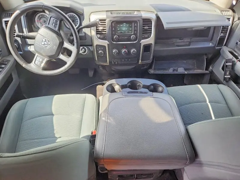 2016 RAM 2500 SLT  