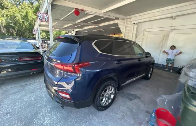 2019 HYUNDAI SANTA FE SE  