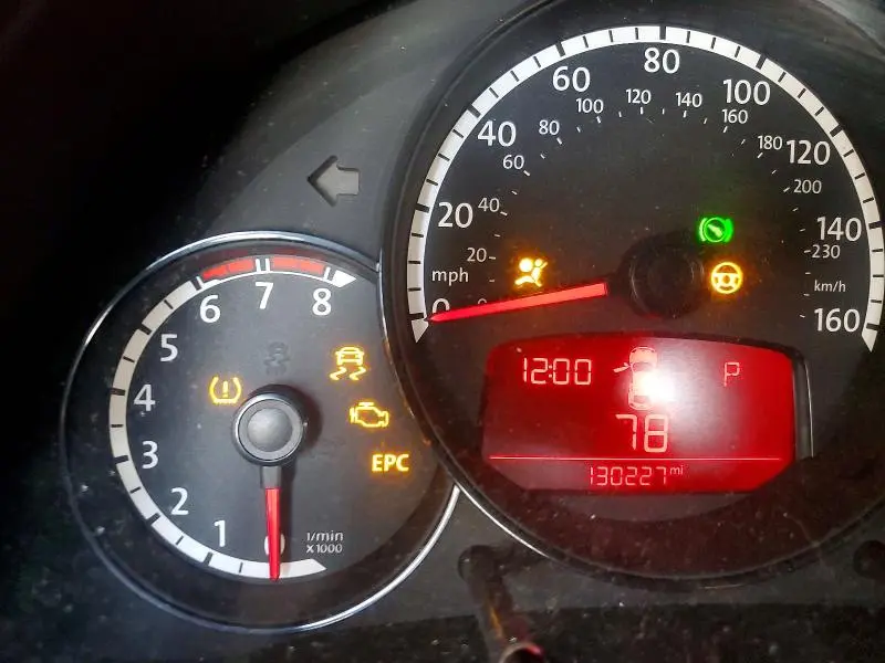 2014 VOLKSWAGEN BEETLE   
