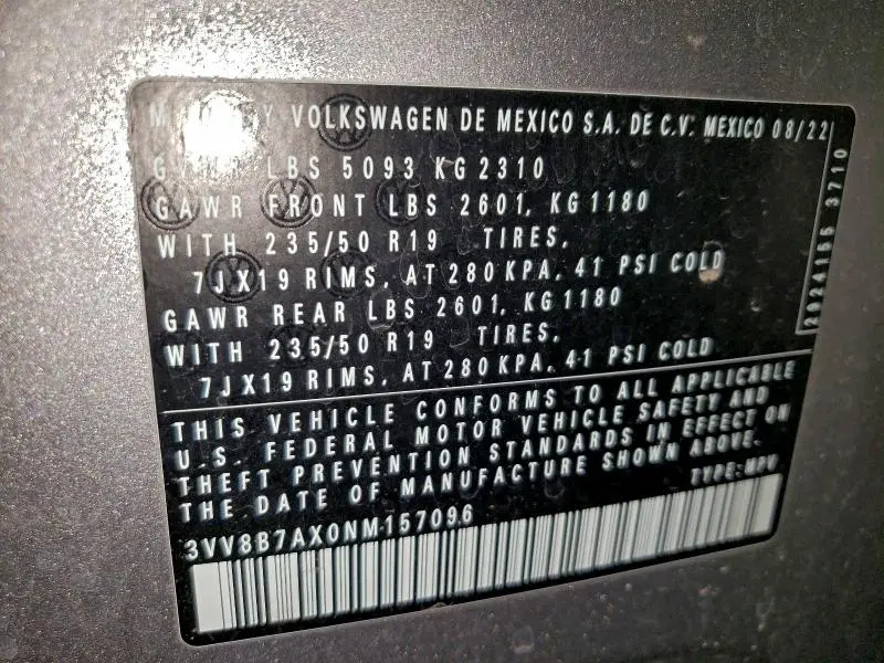 2022 VOLKSWAGEN TIGUAN SE R-LINE BLACK  